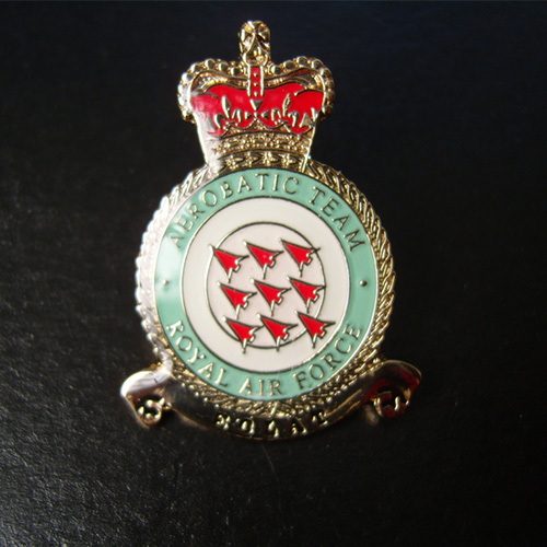 Red Arrows RAF ECLAT Crest Pin Badge